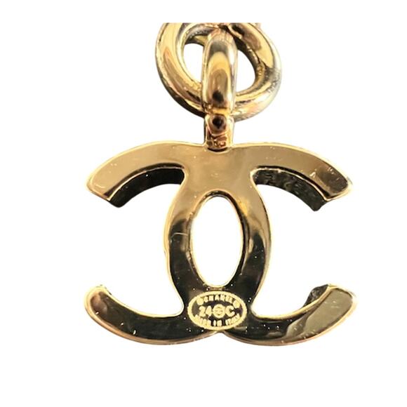 Chanel Light Gold Multi Crystal Dangle CC Earrings Cruise 2024 (CCXX015) - Picture 5 of 6